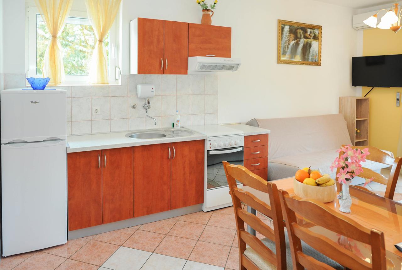 Grebaštica Vila More מראה חיצוני תמונה